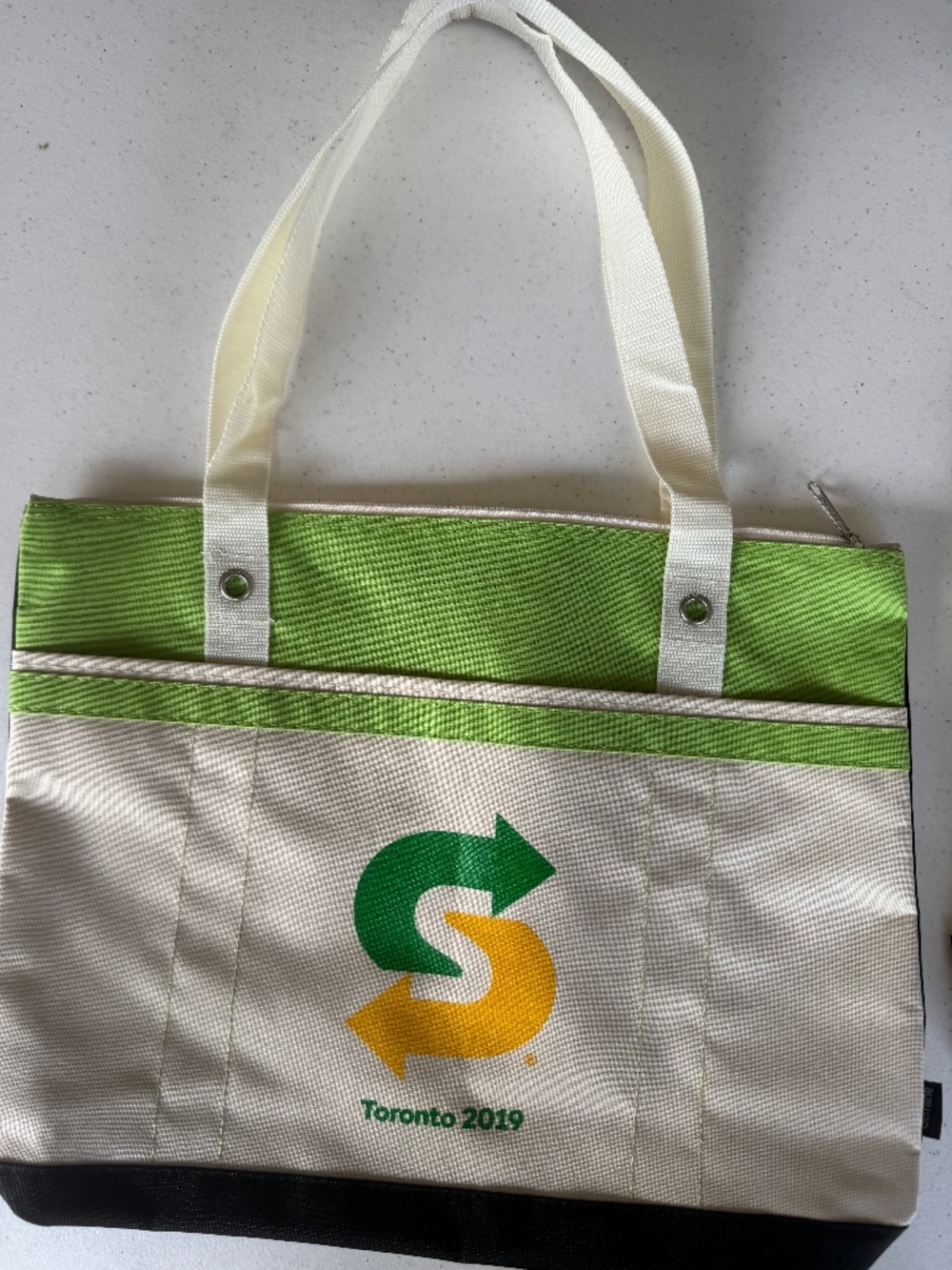 SUBWAY 2019 TORONTO TOTE BAGS - NEW
